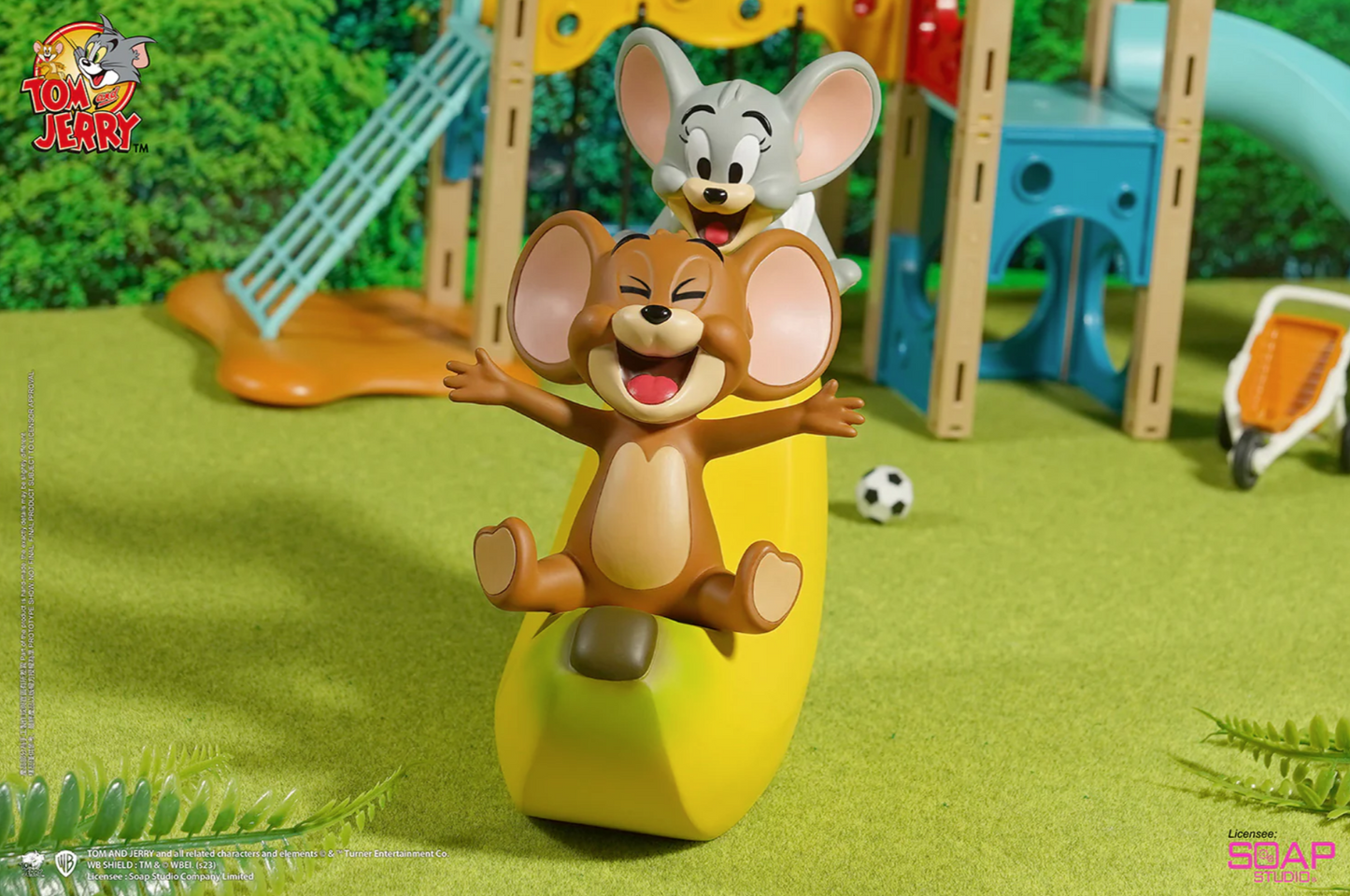 Soap Studio Tom and Jerry - Jerry and Tuffy Banana Slide Ornament